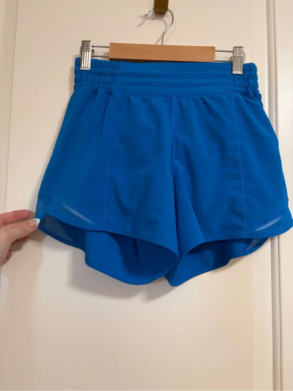 🍋🏃🏽‍♀️Lululemon Hotty Hot Bright Blue Running Athletic Activewear Shorts🧘🏽‍♀️🍋